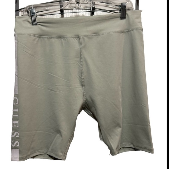 Guess Xolani Logo Biker Shorts women’s Large light sage green NWT athletic - Picture 2 of 16